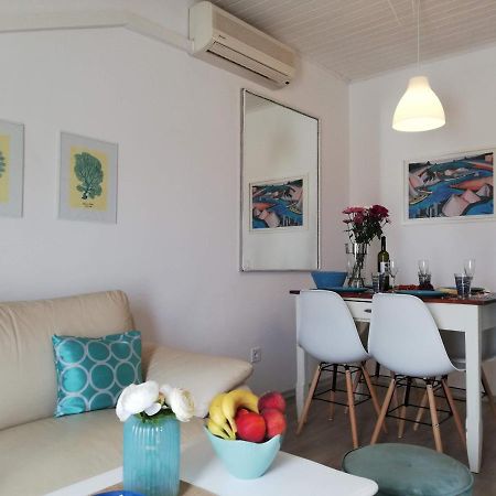 Deep Blue Apartment โปเรช ภายนอก รูปภาพ