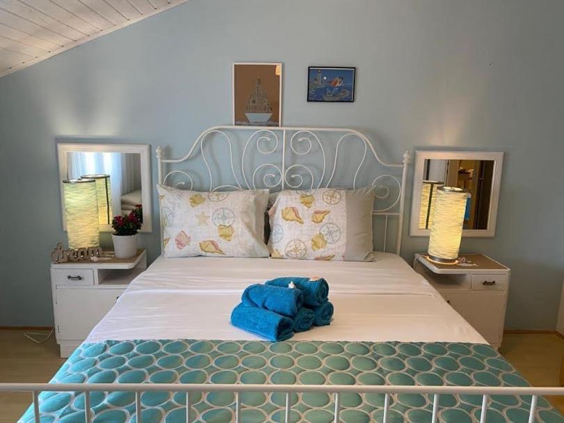 Deep Blue Apartment โปเรช ภายนอก รูปภาพ