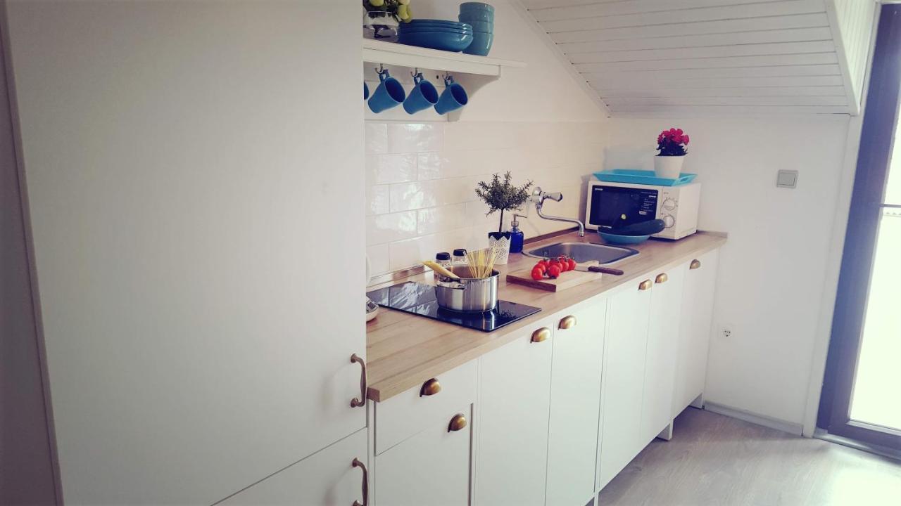 Deep Blue Apartment โปเรช ภายนอก รูปภาพ