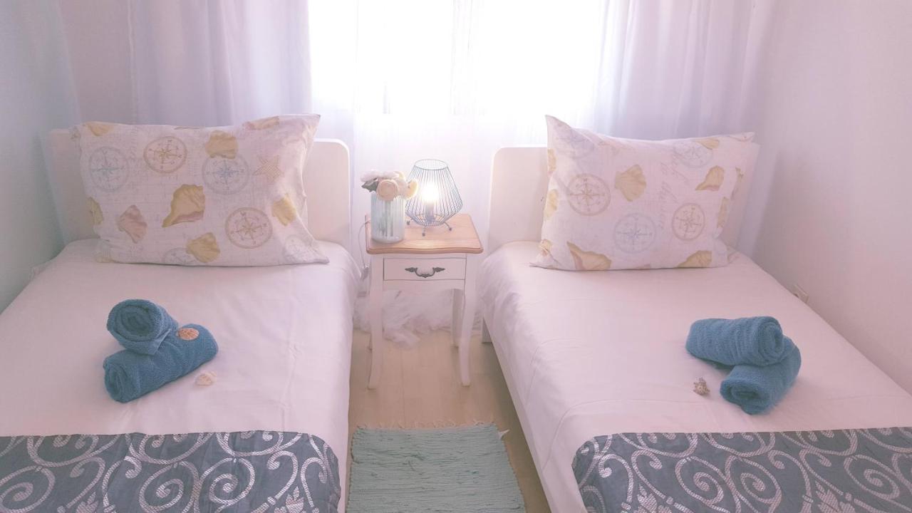 Deep Blue Apartment โปเรช ภายนอก รูปภาพ