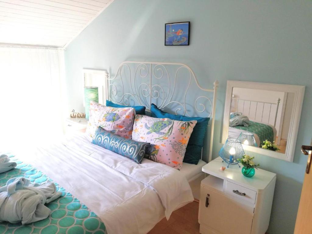 Deep Blue Apartment โปเรช ภายนอก รูปภาพ