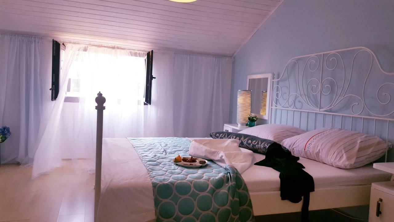 Deep Blue Apartment โปเรช ภายนอก รูปภาพ
